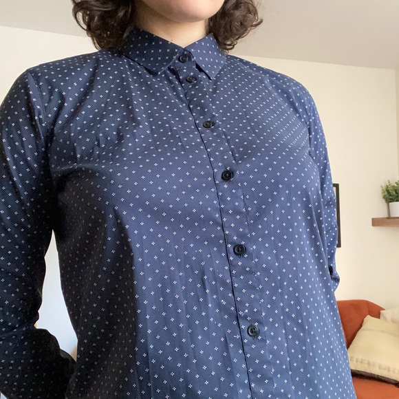 Button Up - Picture 6 of 8